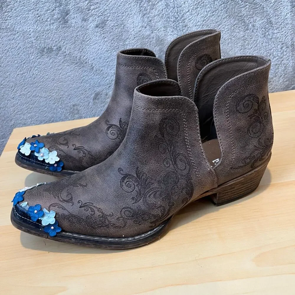 Roper Women’s Ava Laser Boots With Flowers‎ Size 9.5
